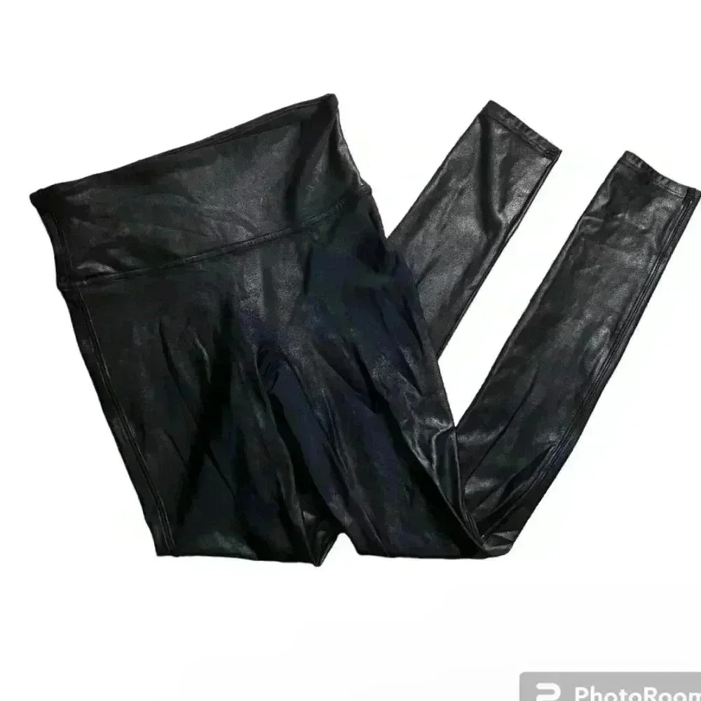 Spanx black faux leather legging small